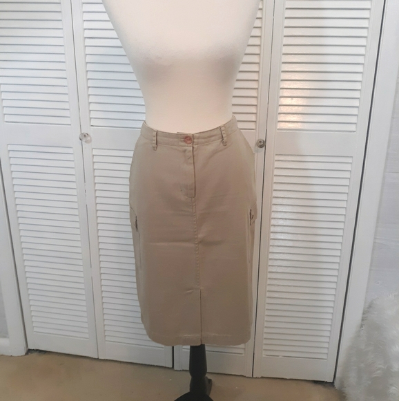 Sanctuary Dresses & Skirts - Sanctuary vtg chino khaki skirt sz 4 *B